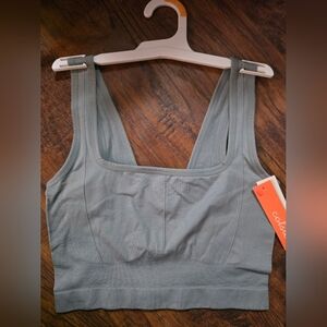 Colsie Seamless Square-Neck Bralette in Grey